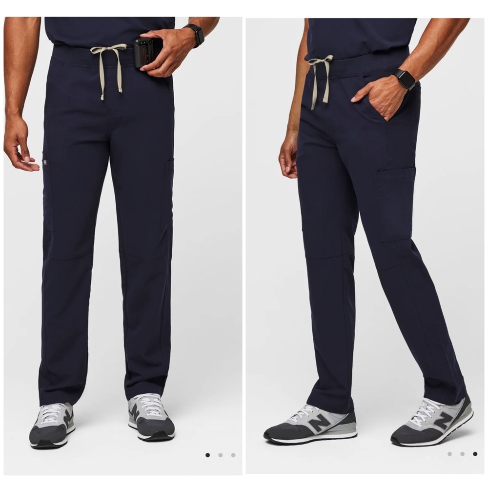 Figs Men’s Axim Cargo Scrub Pants™ Nurse Scrubs Uniform Navy Medium